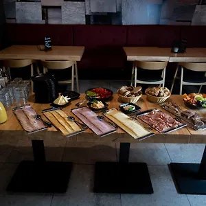 Stracena Hotel