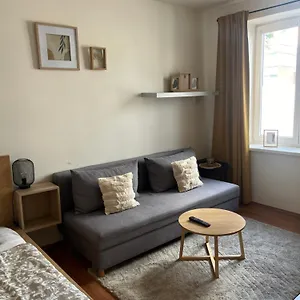  Apartament Satys